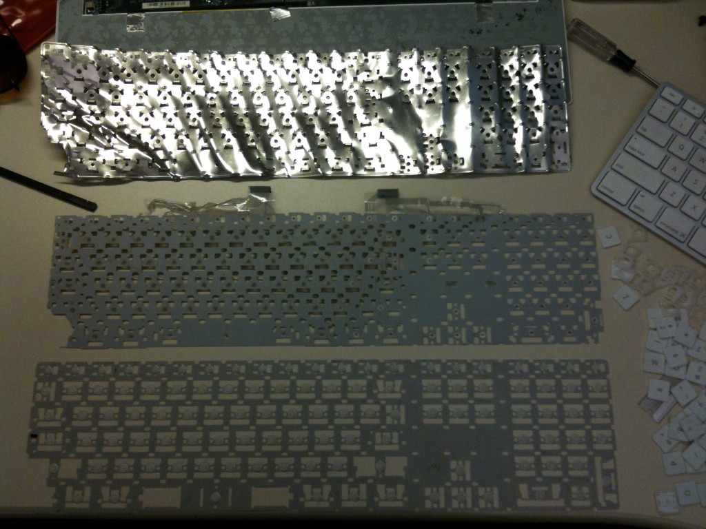 Как почистить клавиатуру imac залил кофе чай лайфхак разборка apple keyboard disassembly a1314